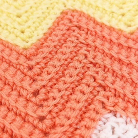 HAND knit chevron crochet blanket 44”x50” - Picture 8 of 8